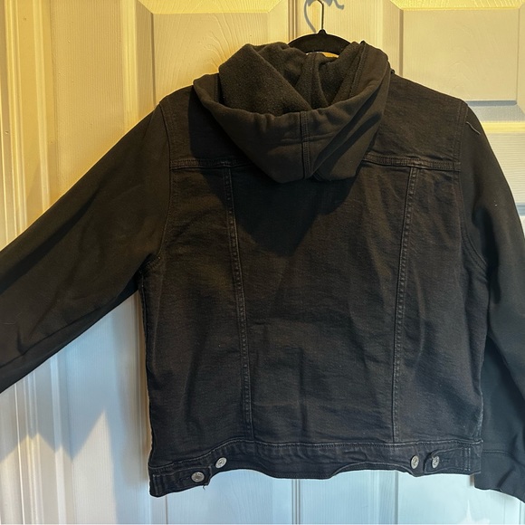 Levi’s: black jean sweater jacket - Picture 6 of 7